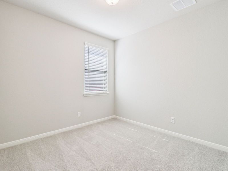 Spacious, unfurnished interior of a new home in Kallison Ranch, San Antonio (Image 29).