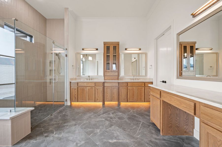 Furnished interior view inside a new home in Montclair, Prosper (Image 10).