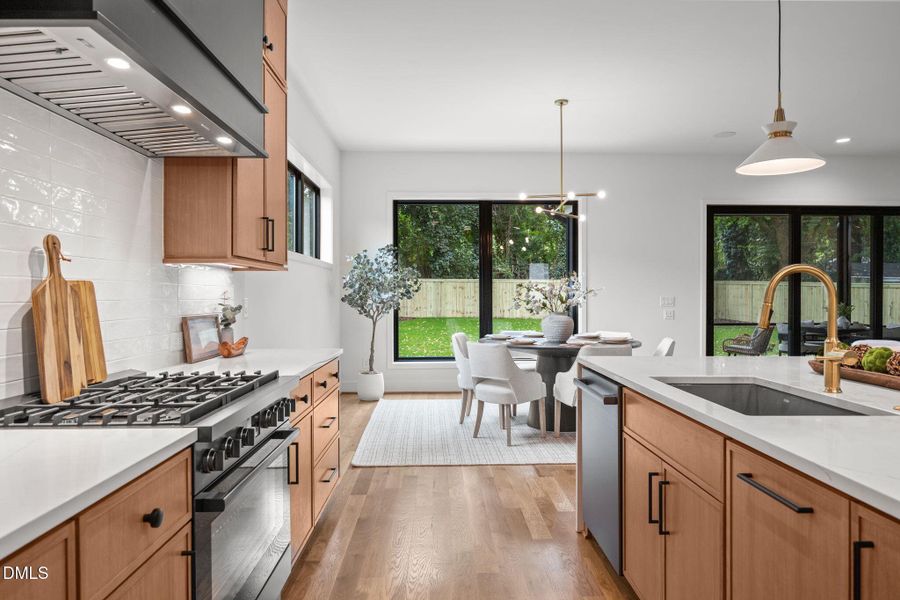 35-web-or-mls-IMG_4801 35-web-or-mls-IMG_4801