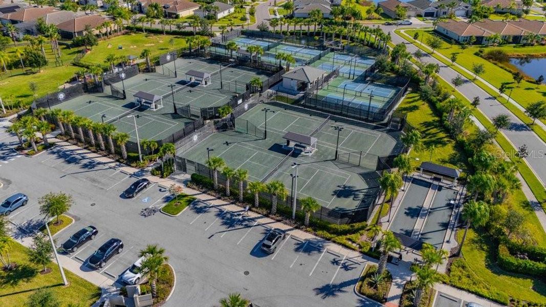 Image 43 of a home in Valencia Del Sol. Image 43 of a home in Valencia Del Sol.