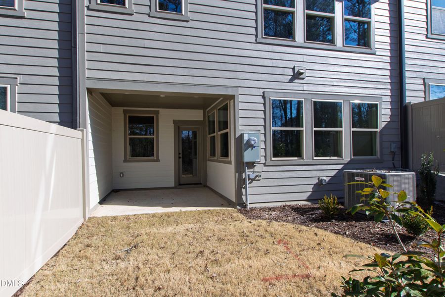 982 Helix (48) 982 Helix (48)