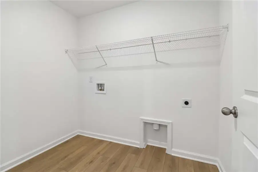 Spacious, unfurnished interior of a new home in Langston Reserve, Cartersville (Image 27).
