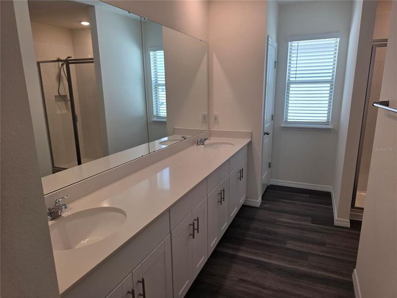 Furnished interior view inside a new home in , Winter Garden (Image 4).