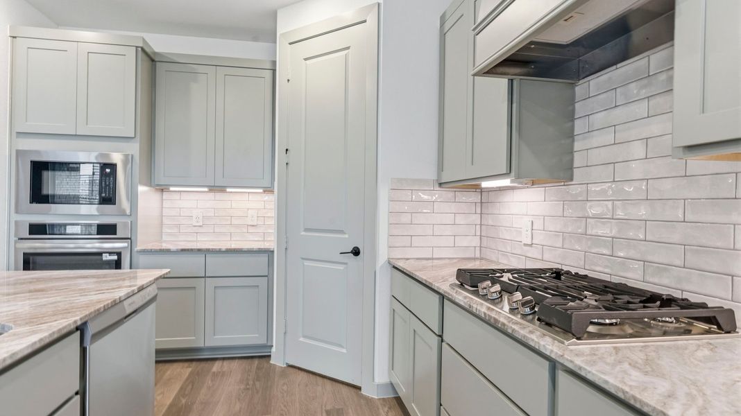 Furnished interior view inside a new home in Alexander 55' Homesites, Pearland (Image 5).