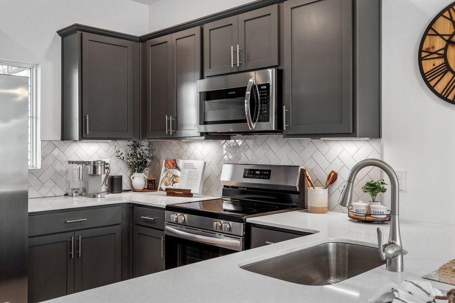 Furnished interior view inside a new home in The Towns at Red River, Gallatin (Image 16).