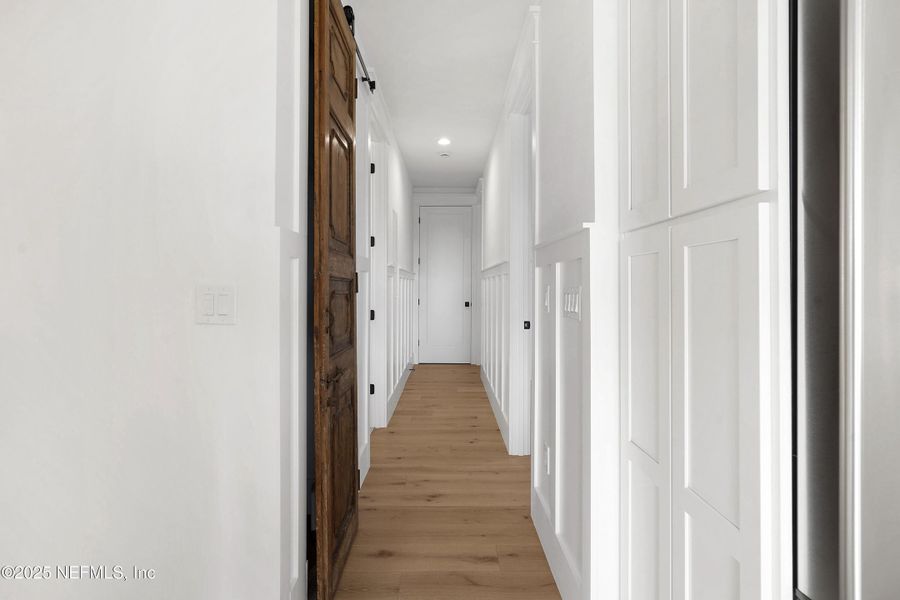 Spacious, unfurnished interior of a new home in , St. Augustine (Image 18).