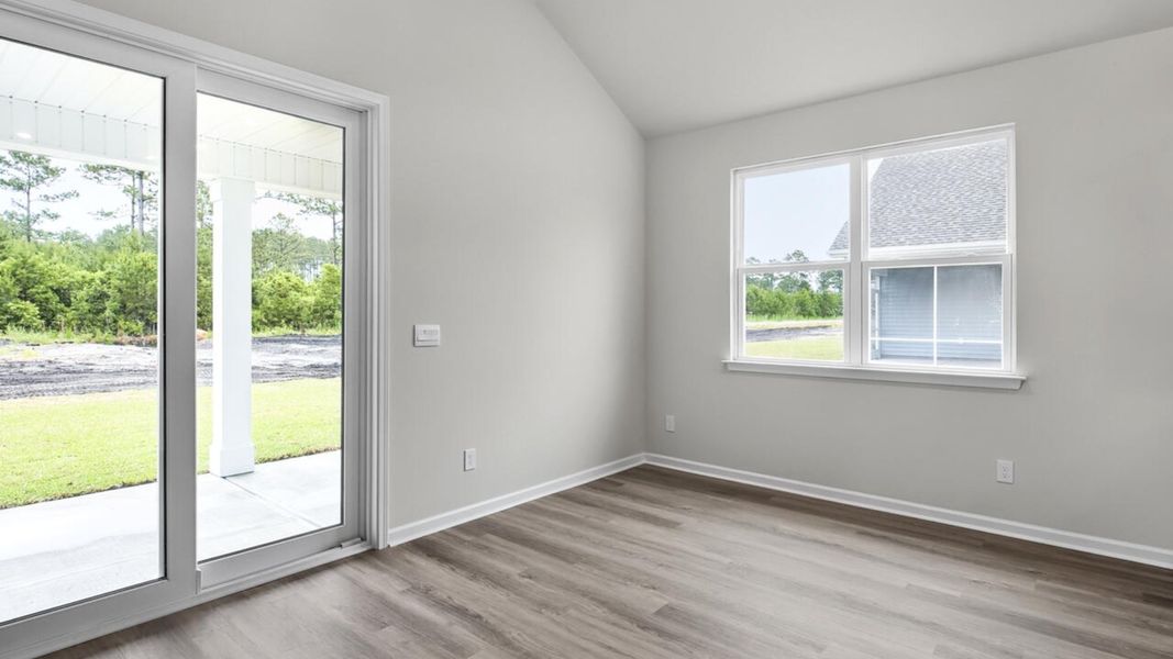 Spacious, unfurnished interior of a new home in Grayson Park, Leland (Image 12).