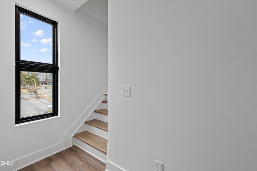 15-512 Gordon St, 303_0734