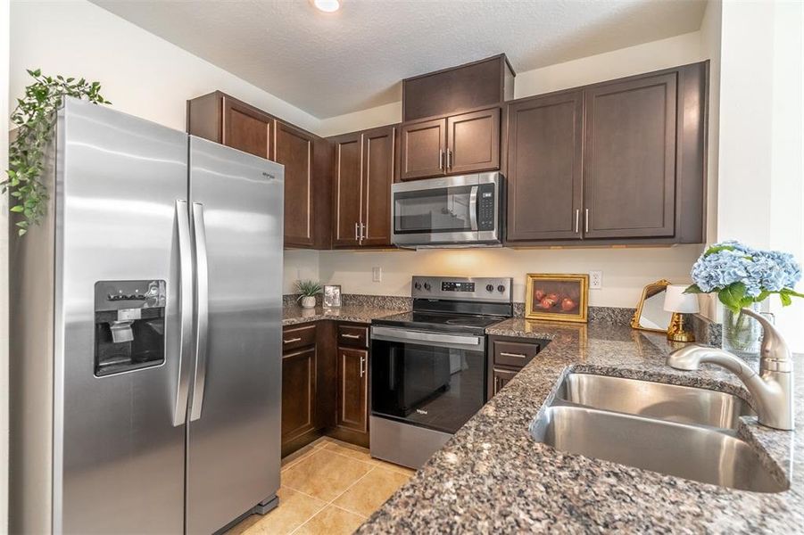 Furnished interior view inside a new home in , Davenport (Image 12).