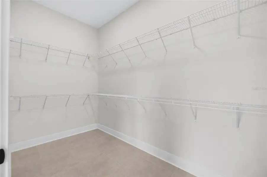 Spacious, unfurnished interior of a new home in , St. Petersburg (Image 25). Spacious, unfurnished interior of a new home in , St. Petersburg (Image 25).