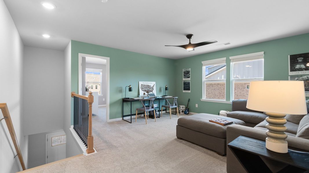 Furnished interior view inside a new home in Abbotts Crossing, Conyers (Image 12).
