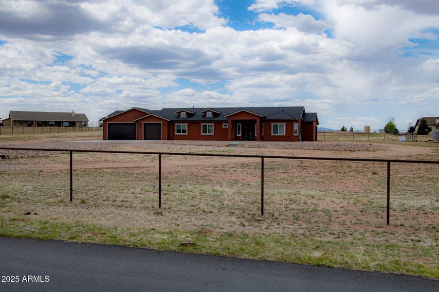 8558 N Grass Valley Ln., Prescott Valley