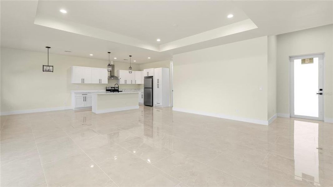 Spacious, unfurnished interior of a new home in , Punta Gorda (Image 21).
