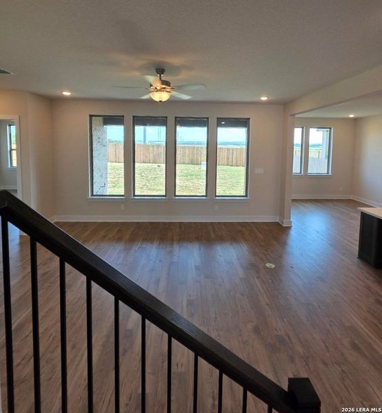 Spacious, unfurnished interior of a new home in Haby Hill 60s, San Antonio (Image 8). Spacious, unfurnished interior of a new home in Haby Hill 60s, San Antonio (Image 8).