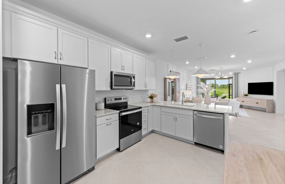 Representative furnished interior of a home built from the Seagrove by Del Webb in Del Webb Naples, Ave Maria (Image 12).