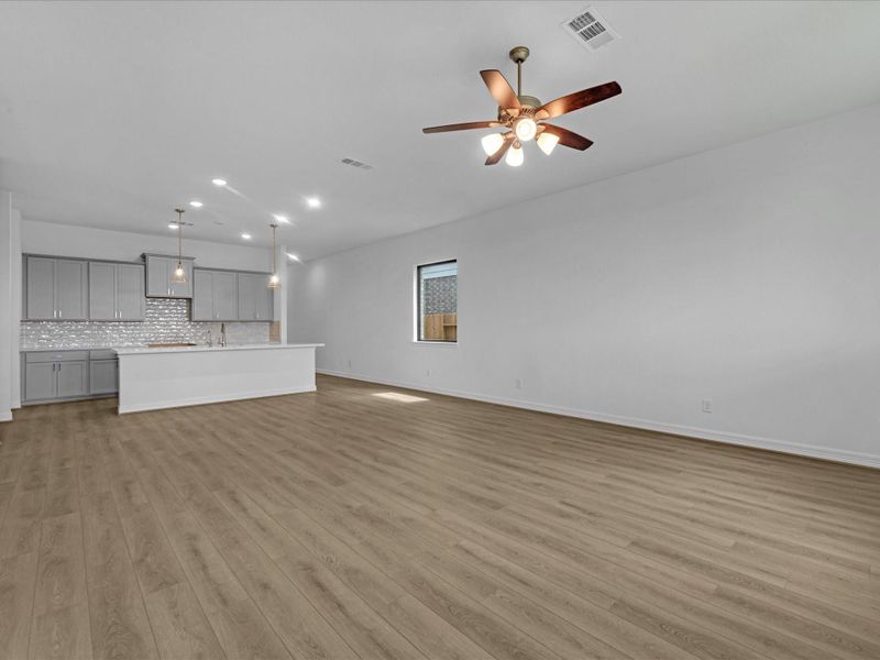 Spacious, unfurnished interior of a new home in Azalea, Brookshire (Image 22).