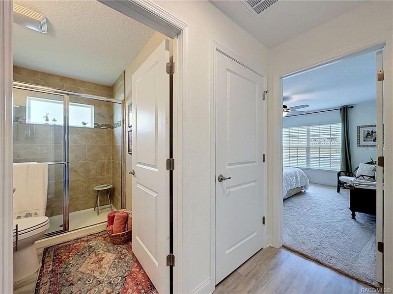 Furnished interior view inside a new home in The Fairways At Twisted Oaks, Beverly Hills (Image 10).