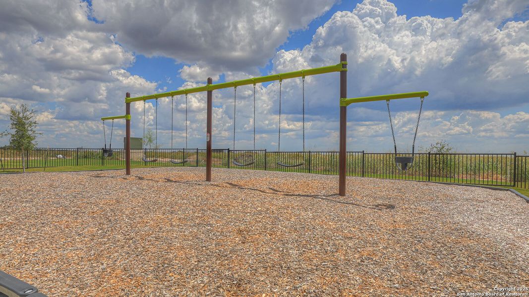 Community amenities in Whisper South, San Marcos (Image 30).