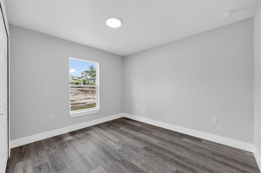 Spacious, unfurnished interior of a new home in , Ocala (Image 29).