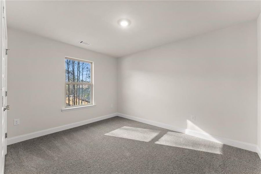 Spacious, unfurnished interior of a new home in Magnolia Villas, Cornelia (Image 49).