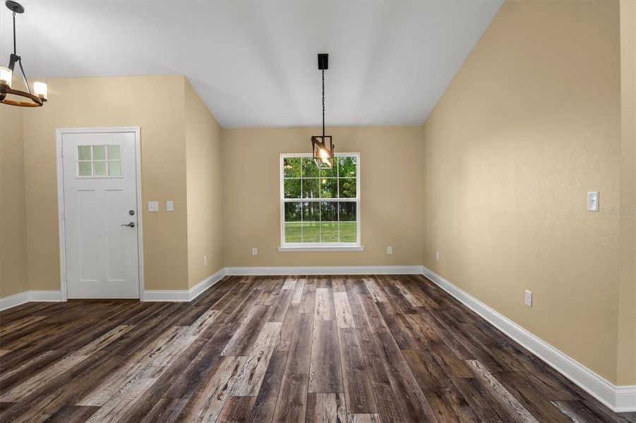 Spacious, unfurnished interior of a new home in , Haines City (Image 30).