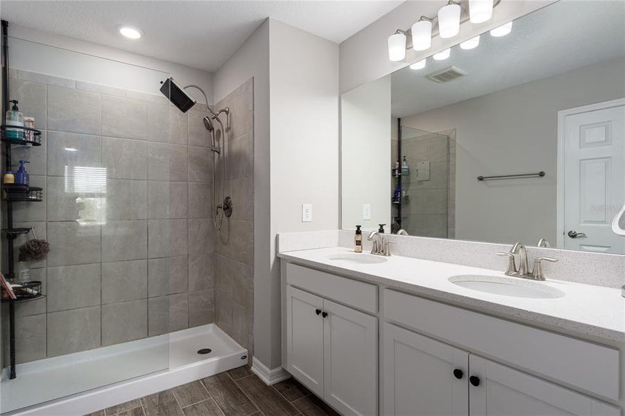 Furnished interior view inside a new home in , Palmetto (Image 15).