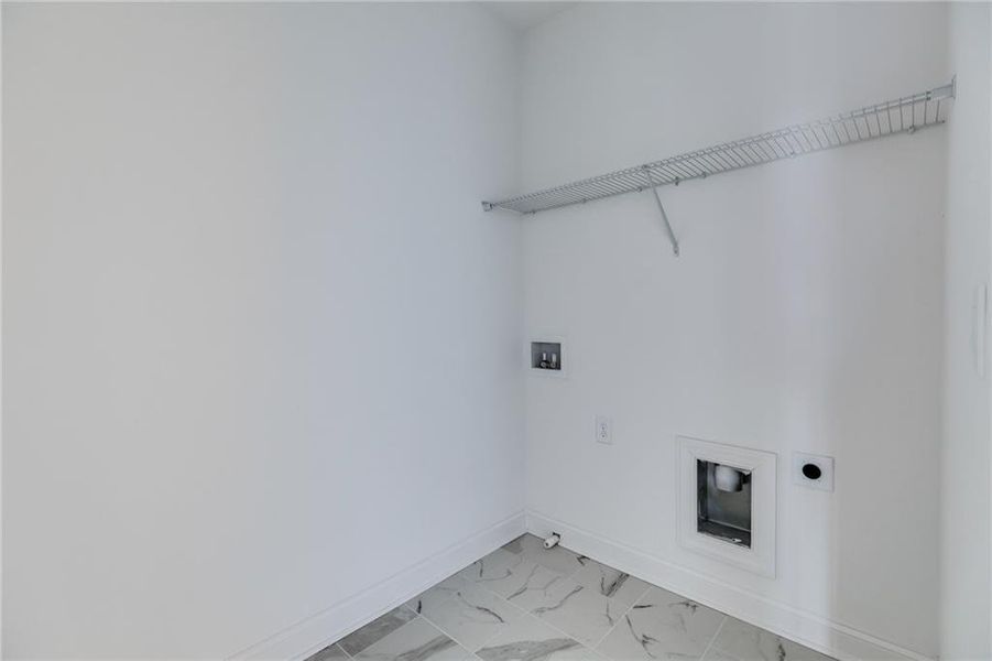 Spacious, unfurnished interior of a new home in , Buford (Image 22).