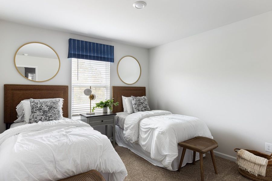 2,433sf New Home in Richlands, NC.  - Slide 32