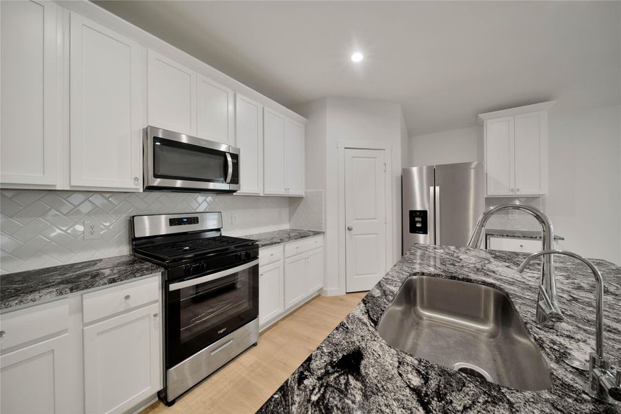 Furnished interior view inside a new home in Sorrento, Richmond (Image 13).