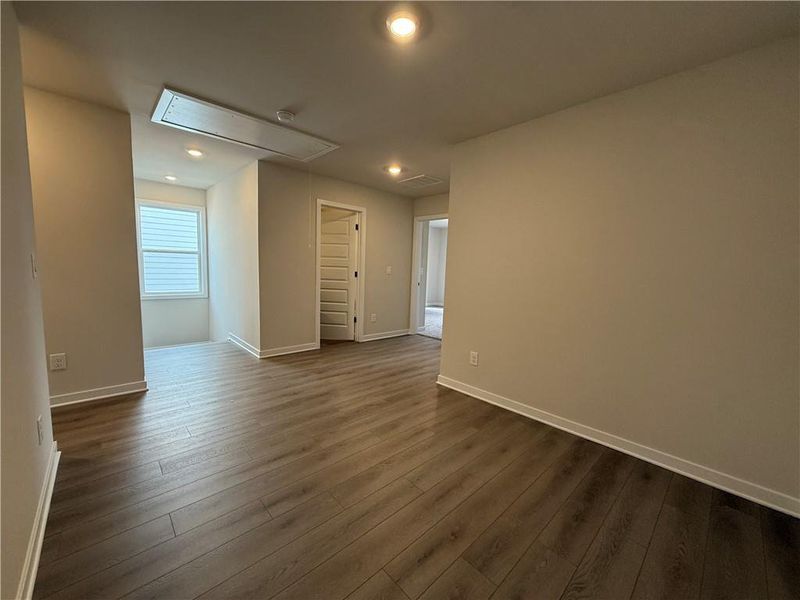 Spacious, unfurnished interior of a new home in The Towns at Auburn Station West, Auburn (Image 13).