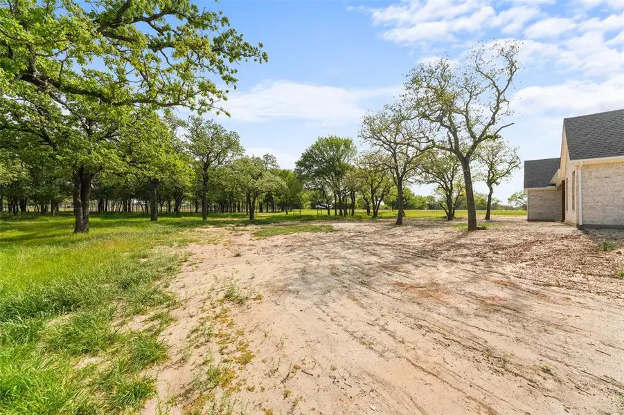 Image 37 of a home in .