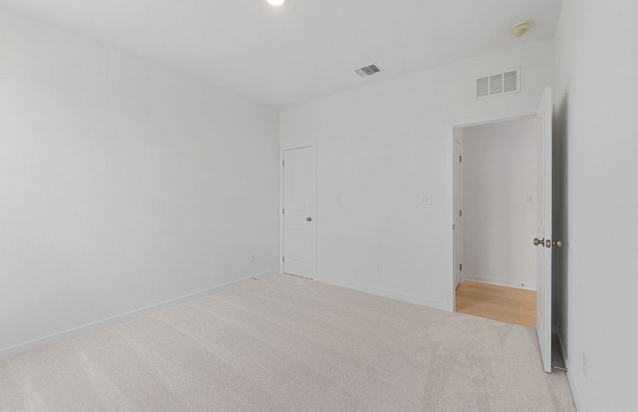 Spacious, unfurnished interior of a new home in Alto, San Marcos (Image 11). Spacious, unfurnished interior of a new home in Alto, San Marcos (Image 11).
