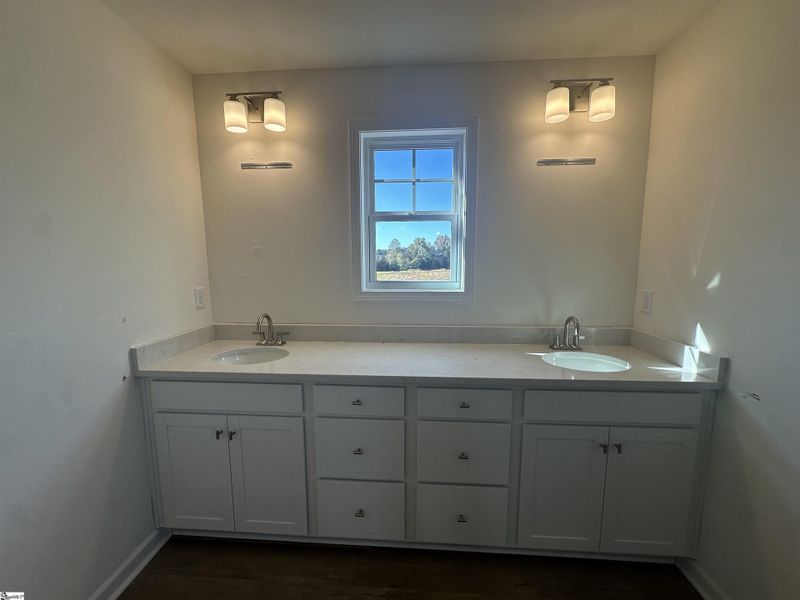 Furnished interior view inside a new home in Shiloh Trail, Wellford (Image 11).