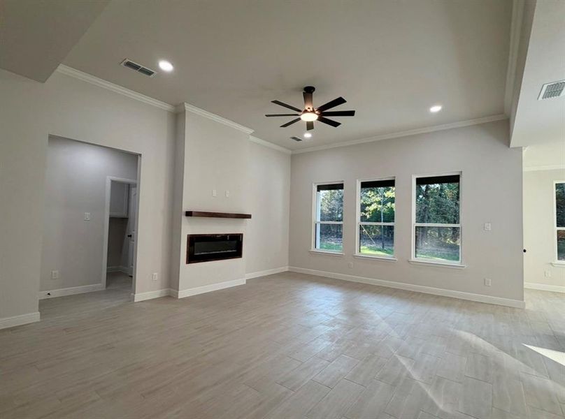 Spacious, unfurnished interior of a new home in , Trinidad (Image 10).