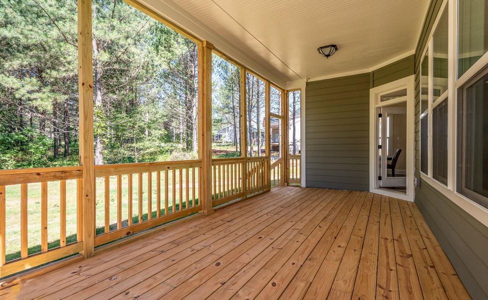 Representative exterior details of a home built from the Augusta by Greybrook Homes in Shepherds Trace, Clover (Image 3).
