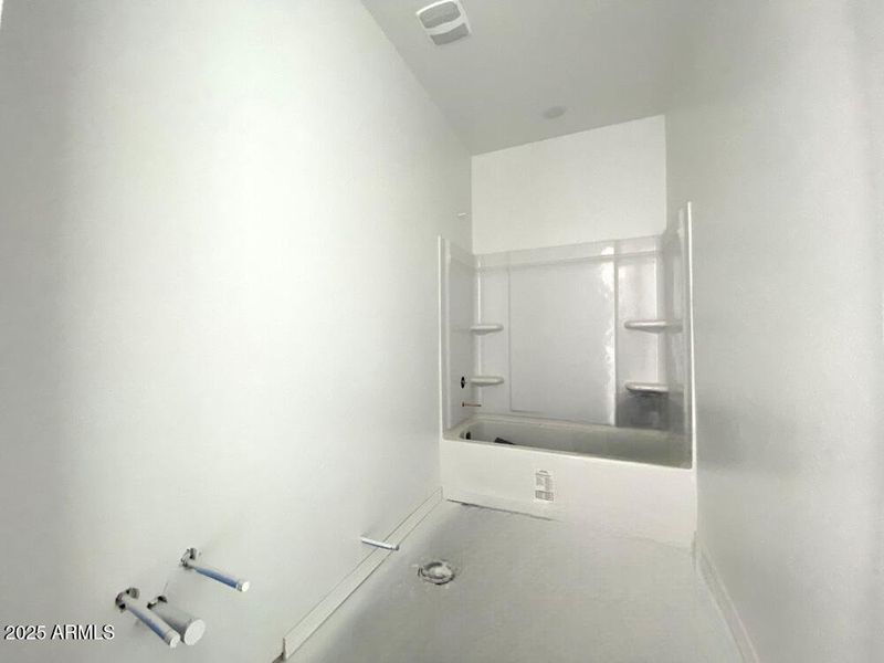 6 - Bathroom 2