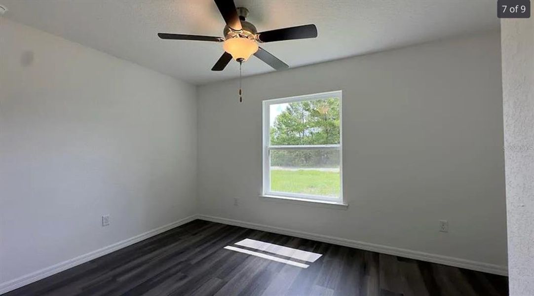 Spacious, unfurnished interior of a new home in , Ocklawaha (Image 6).