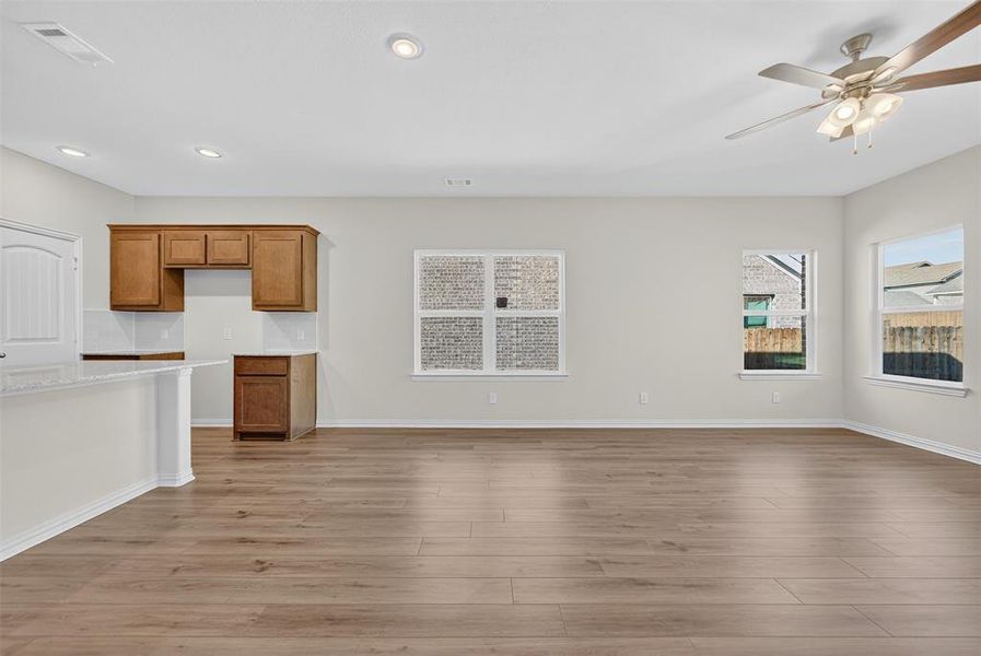 Spacious, unfurnished interior of a new home in Liberty Pointe, Gainesville (Image 30). Spacious, unfurnished interior of a new home in Liberty Pointe, Gainesville (Image 30).