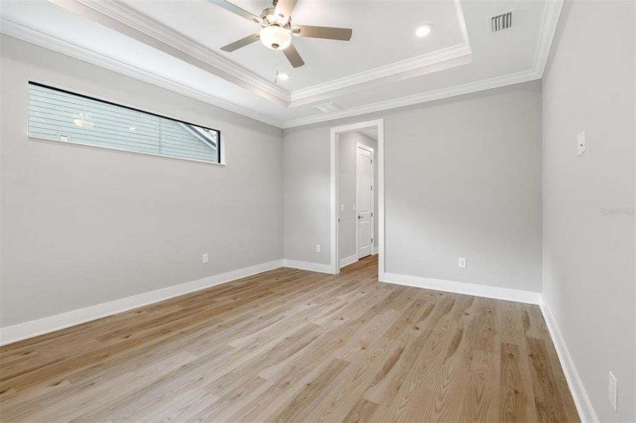 Spacious, unfurnished interior of a new home in , Brooksville (Image 8).