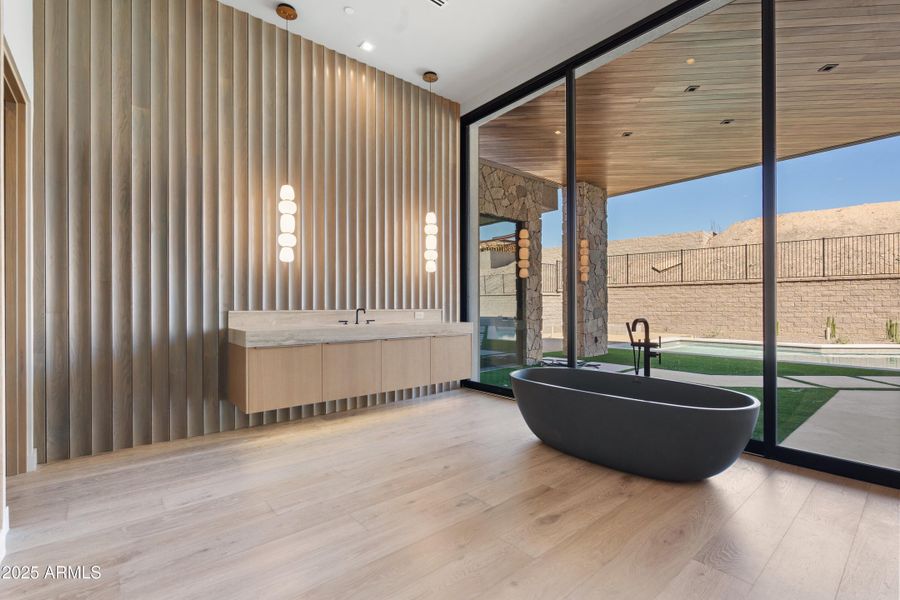 020_Primary Bathroom