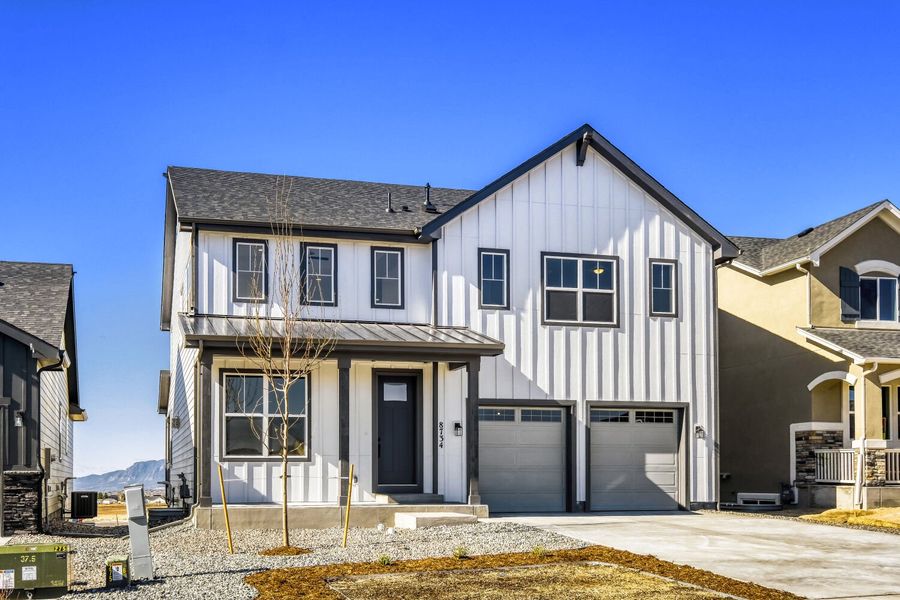 8734 San Diego - Front Elevation