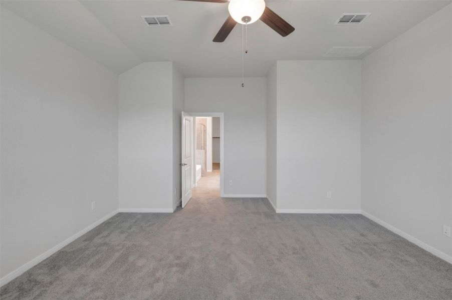 Spacious, unfurnished interior of a new home in Austin Point - Terrace Collection, Richmond (Image 19).