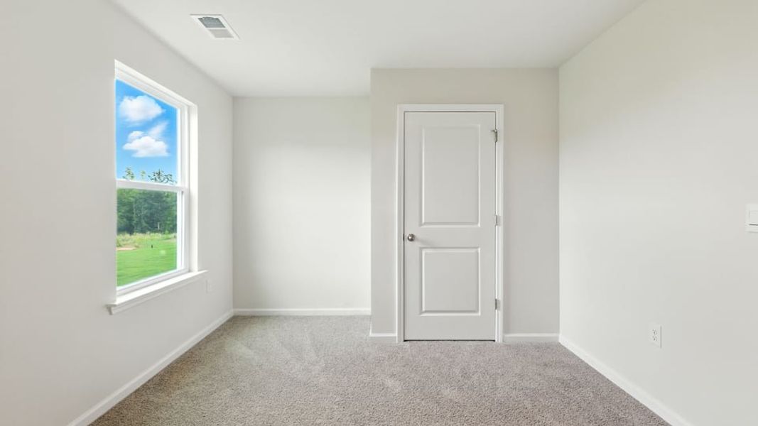 Spacious, unfurnished interior of a new home in Durbin Meadows, Fountain Inn (Image 19). Spacious, unfurnished interior of a new home in Durbin Meadows, Fountain Inn (Image 19).