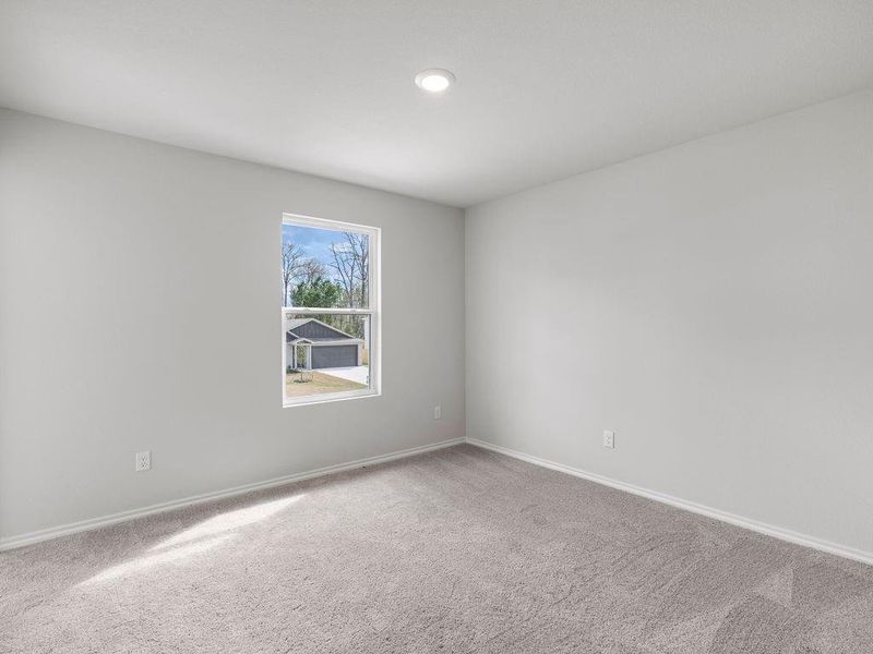 Spacious, unfurnished interior of a new home in Shirey Forest - Branches, Lufkin (Image 19).