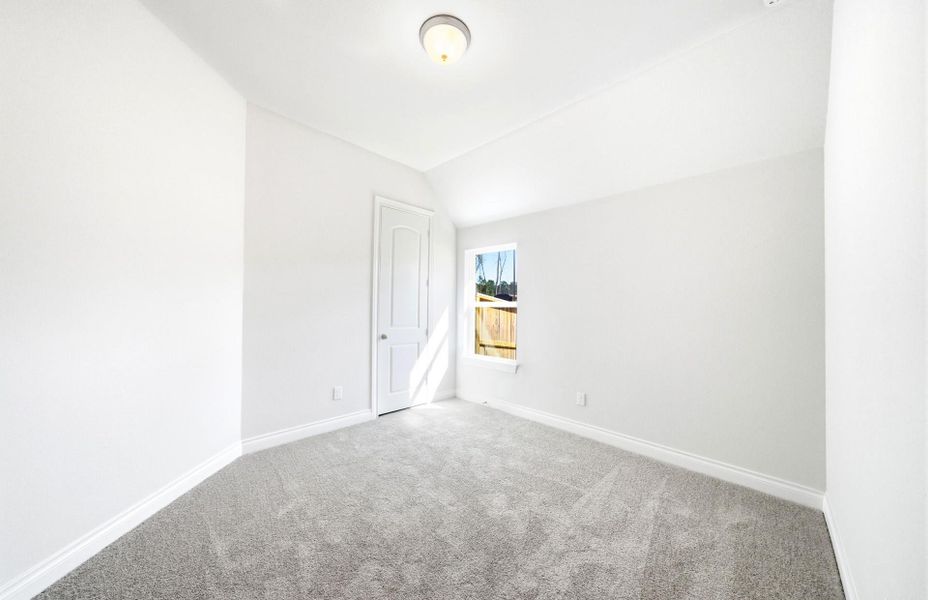 Spacious, unfurnished interior of a new home in The Highlands 55′, Porter (Image 28).