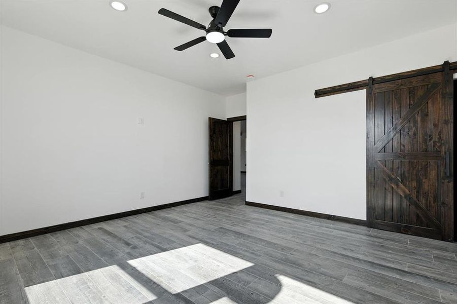 Spacious, unfurnished interior of a new home in , Whitesboro (Image 26).