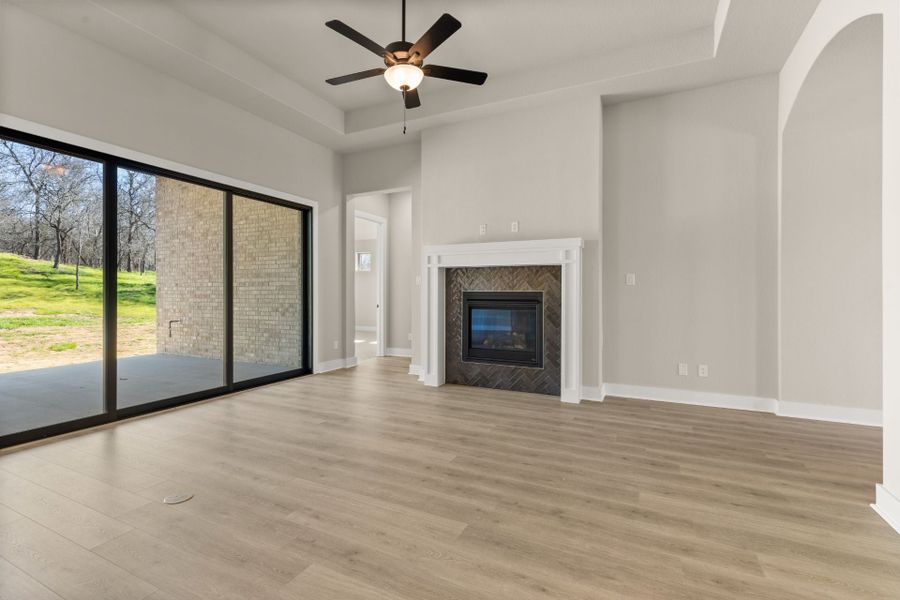 4br New Home in Marble Falls, TX.  - Slide 19