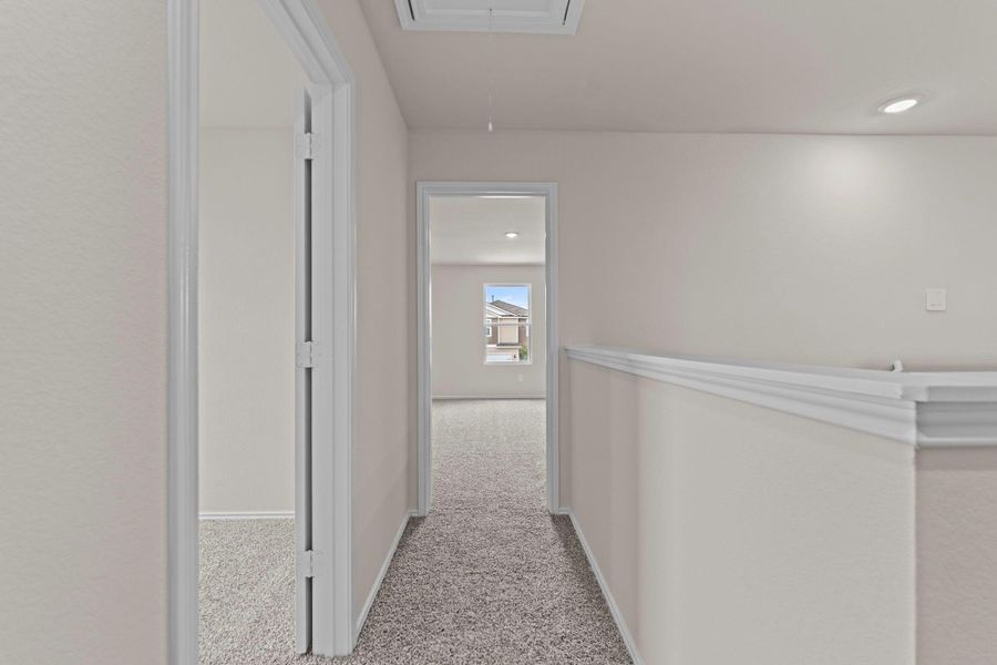 Spacious, unfurnished interior of a new home in Sunset Oaks, Maxwell (Image 13).