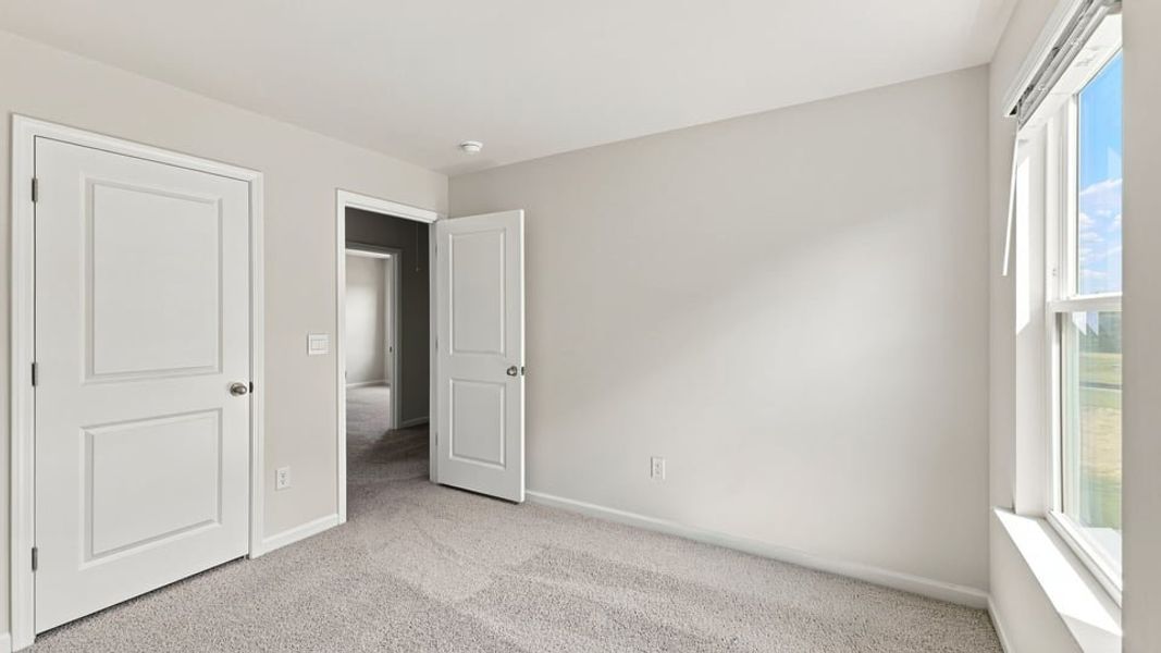 Spacious, unfurnished interior of a new home in Harrier Point, Woodruff (Image 35).