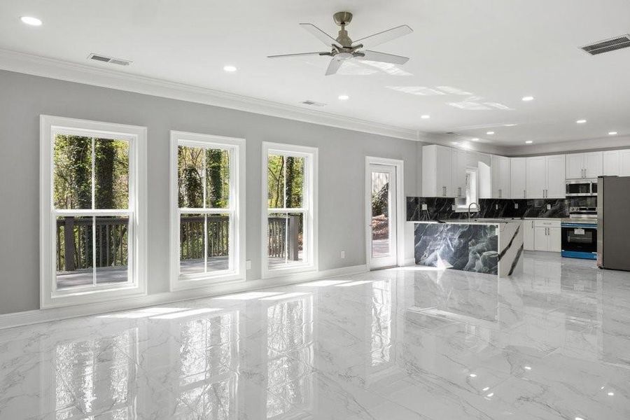 Spacious, unfurnished interior of a new home in , Acworth (Image 21).